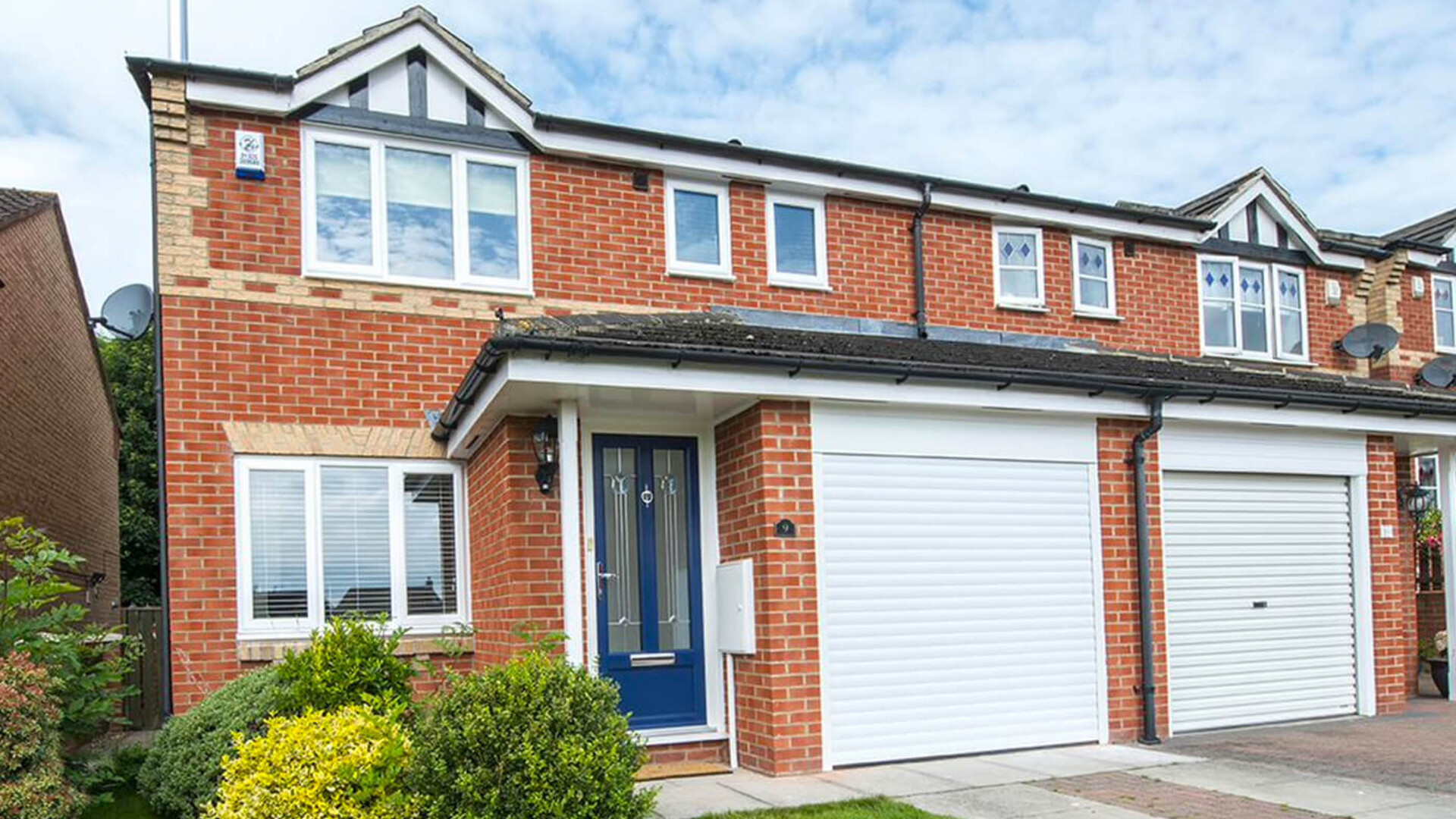 Professional Windows & Doors services in Leeds and surrounding areas